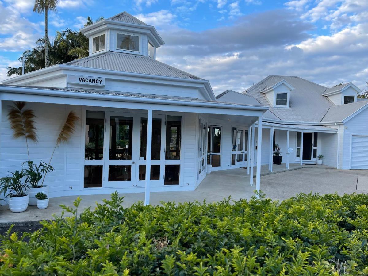 The Arabella North Coast Motel Wollongbar Exterior photo